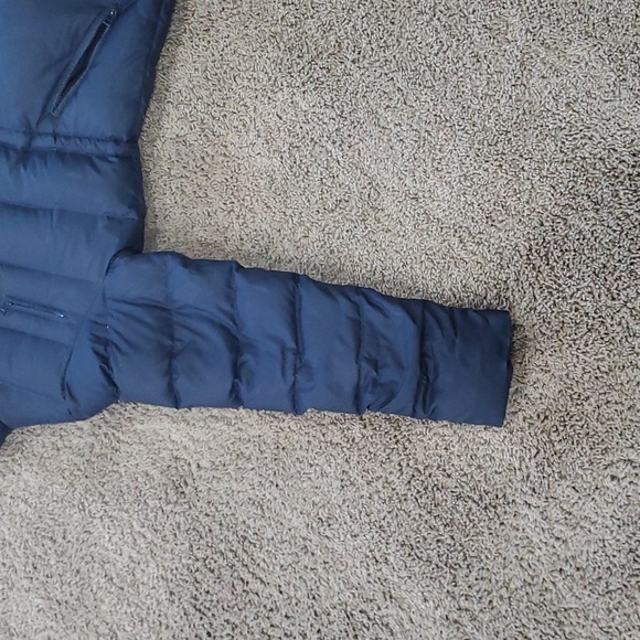 Vintage Tommy Hilfiger Womans puffer coat - Picture 3 of 5